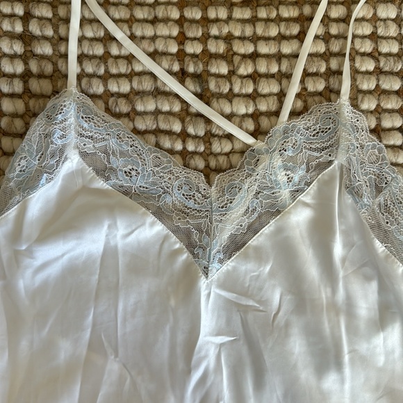 In bloom by Jonquil slip - Picture 3 of 5